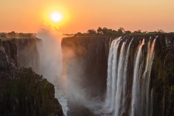 Serengeti Safari and Victoria Falls Serengeti Safari and Victoria Falls