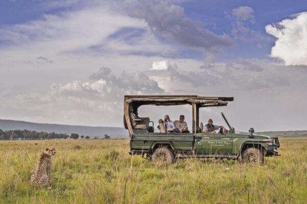 5-Day Luxury Maasai Mara Conservancy Safari 5-Day Luxury Maasai Mara Conservancy Safari
